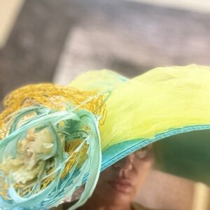 Aimee Fuller Kentucky Derby Hat Del Mar Colors Yellow Turquoise Bl